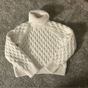 H&M Cream Textured Turtleneck Sweater